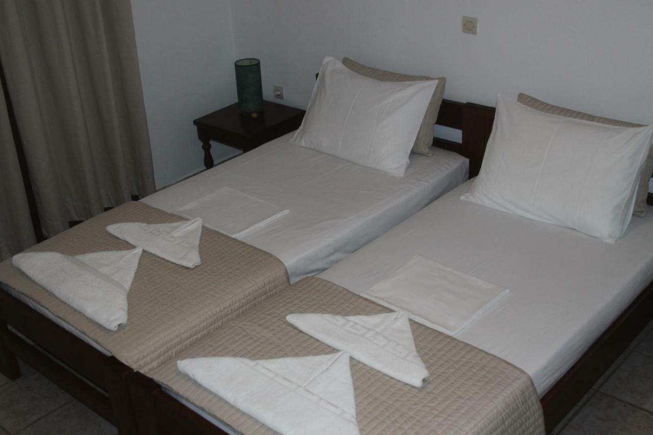 Apartments Márpissa מראה חיצוני תמונה